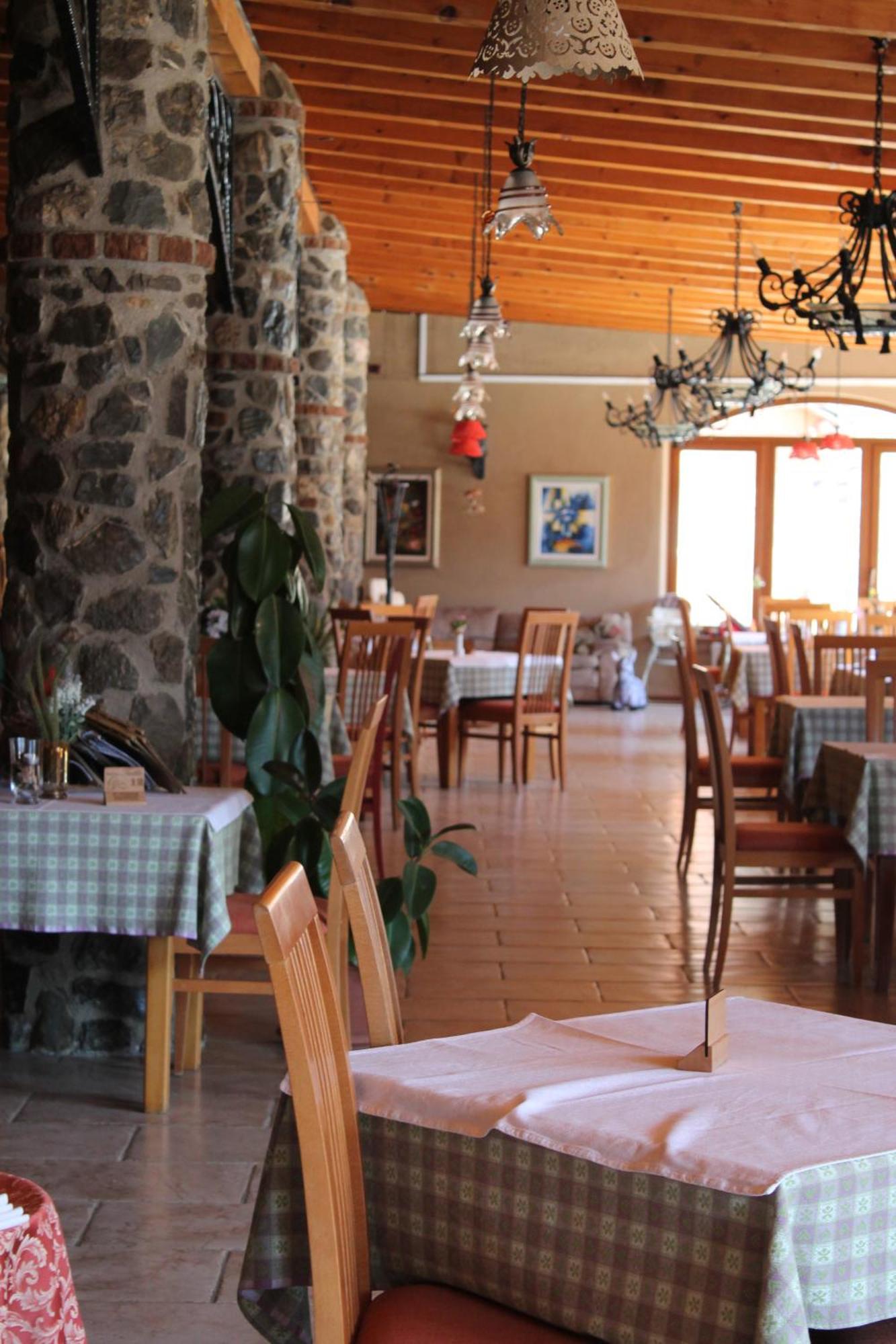 Hotel Tutto Galicnik Exterior photo