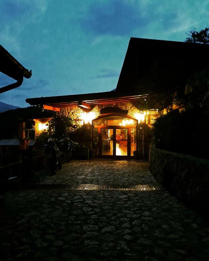 Hotel Tutto Galicnik Exterior photo